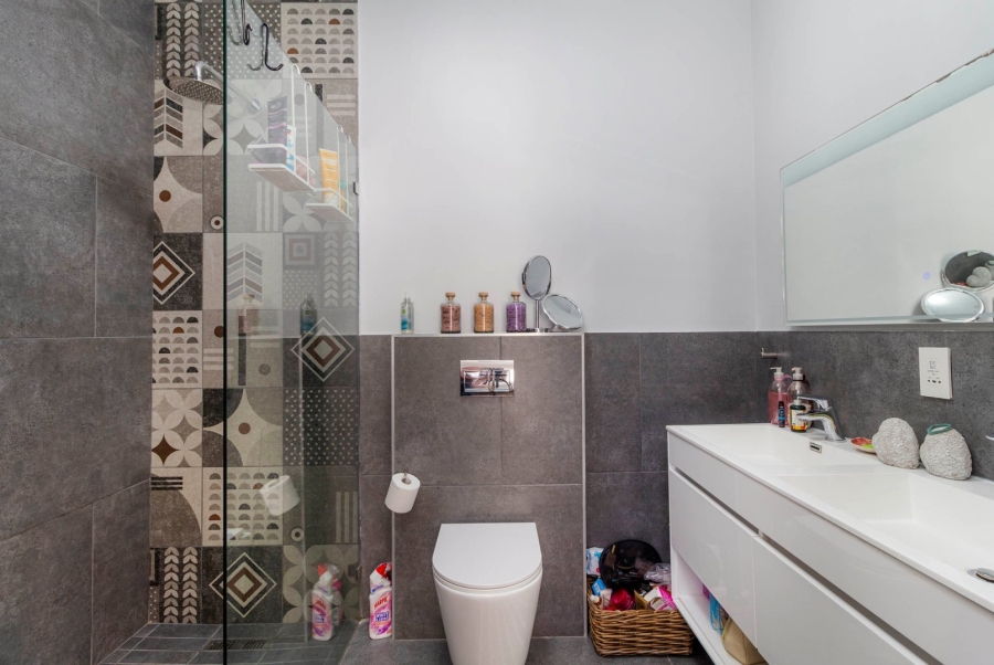 3 Bedroom Property for Sale in Sandown Western Cape